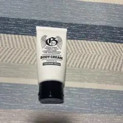 岩田剛典　メンプロ　マルチクリームのみ　ポーチなし