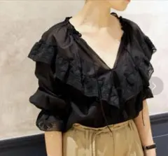IENA LA BOUCLE リバーレースローンブラウス ブラックのサムネイル