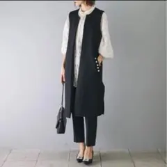 ブラック　パール付きジレ　ロングジレ　 細見え　体型カバー　体型カバー黒