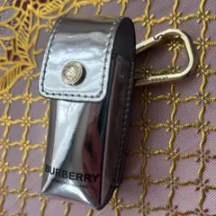 新品正規品 Burberryバーバリー　リップケース カン付き　ノベルティのサムネイル