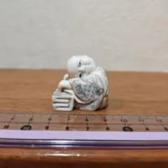 骨董品 本物古翡翠 手彫 清代 磨飲楽 唐子紋 根付 装身具 玉佩 激安 骨董品 本物古翡翠 手彫 清代 磨飲楽 唐子紋 根付 装身具 玉佩 激安