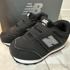 New Balance キッズスニーカー ブラック