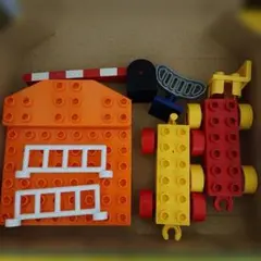 LEGO DUPLO レゴ デュプロ 警察署 列車 パーツ まとめ売り