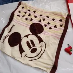 Item thumbnail for item b38294d7-3c34-4fe1-91c7-2f25e5121a48