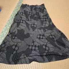 幾何学模様 ブラウン系 フレアスカート　ウエストゴム