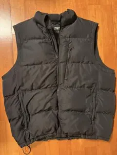 ZARA ブラック ダウンベスト
