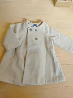 ベージュ コート 2ボタン ドット柄