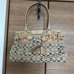 美品 COACH コーチ シグネチャー ハンドバッグJ05J-8K07 - メルカリ