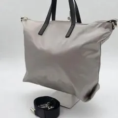 Item thumbnail for item f949f4ee-aac3-4ccc-96df-5c4db985b703