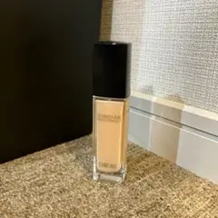 Dior スキンコレクトリキッドコンシーラー　1N