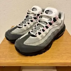 NIKE エアマックス95 ガンスモーク ピンクフォーム