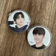 treasureジョンウ 缶バッジ 2個セット・キーホルダー