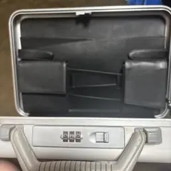 ZERO HALLIBURTON キャリーケース
