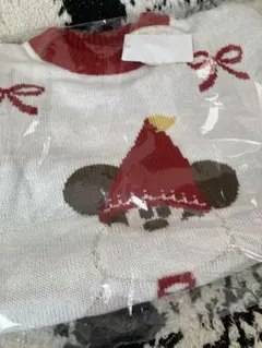 ディズニークリスマス2025 リルリンリン　ニット　セーター新品