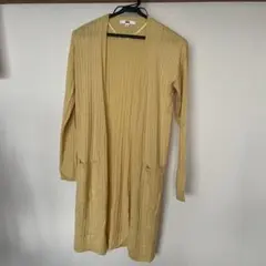 カーディガン　ユニクロ　イエロー