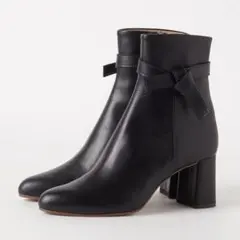 美品 ダイアナ リボンベルト本革ショートブーツ 22 サイドジップ ブラック