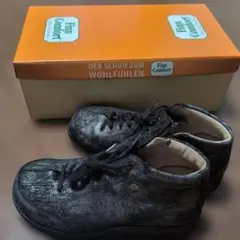 ドイツ製靴　Finn Comfort レディースのサムネイル