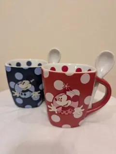 【新品　未使用】ディズニーパーク限定　ペア　マグカップ　専用スプーン付き　廃盤品
