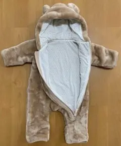 クマのフード付きロンパース 60-70cm