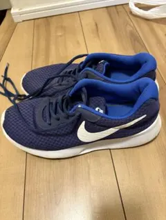 ぴ*ぃ様 ナイキ スニーカー ランニングシューズ ネイビー 26cm