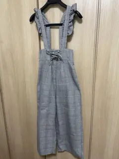 チェック柄フリルストラップオーバーオール