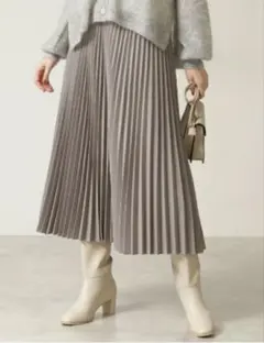 ナチュラルビューティーベーシック　ウーステッドライクプリーツスカート　レディース