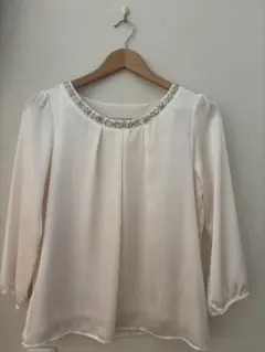 NATURAL BEAUTY BASIC ブラウス Mサイズのサムネイル