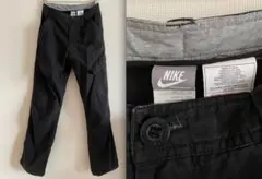 [サイズ30] 00s NIKE 2008 ブラックコットンカーゴパンツのサムネイル