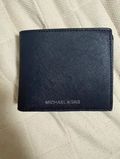 アメリカ　MICHAEL KORS 二つ折り財布 ネイビー 美品のサムネイル
