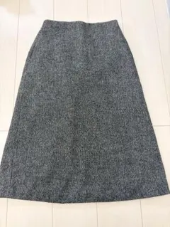 グレー系ツイードタイトスカート