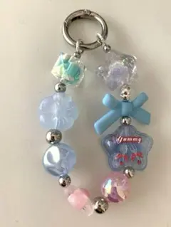 ビーズストラップ・アクセサリー