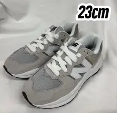 【新品未使用】New Balance M5740CA グレー 23