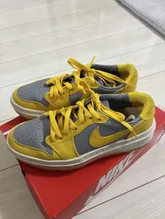 [お値下げ交渉大歓迎]Nike グレー/イエロー スニーカー