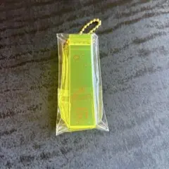 ちいかわ　うさぎ　ホテルキーホルダー　ガチャ