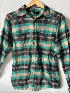 KAVU ネルシャツ チェック柄 グリーン Sサイズのサムネイル