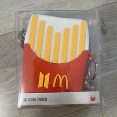 BTS  マクドナルド　LOGO ROBE ＋　おまけ付き BTS マクドナルド LOGO ROBE ＋ おまけ付き