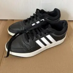 adidas ブラック スニーカー 25.5cm