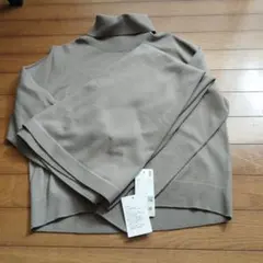 ユニクロ　3Dニット　上下セット