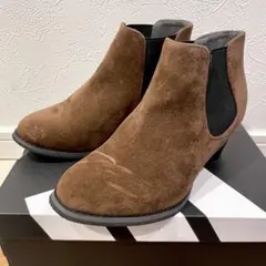 新品傷あり　スエード調　サイドゴアショートブーツ