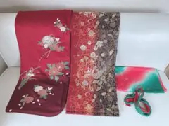 極美品！振袖着物（レッド）・袋帯・専用の長襦袢・帯揚げ・帯締めの5点セット