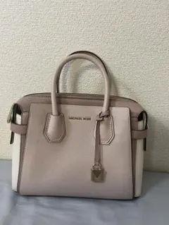 マイケル・コースのハンドバッグ