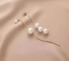 パールとゴールドのロングピアス