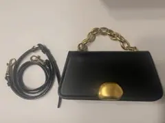 チャールズアンドキース　ブラックショルダーバッグ チェーン　お呼ばれ