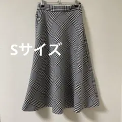 ハニーズ チェック柄 フレアスカート ロング丈 Sサイズ 秋冬向き