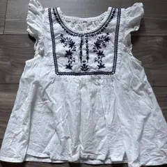 刺繍入りホワイトフリル袖シャツ 120