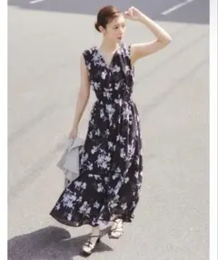 lauris chiffon long dress Herlipto - メルカリ