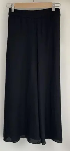 新品　UNIQLO　シフォンスリットスカートパンツ S