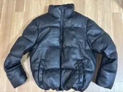 ZARA ブラック パフダウンジャケット Lサイズのサムネイル