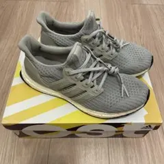 アディダス　UltraBOOST