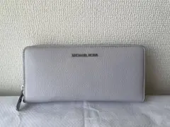 【新品・未使用】MICHAEL kORS マイケルコース　長財布